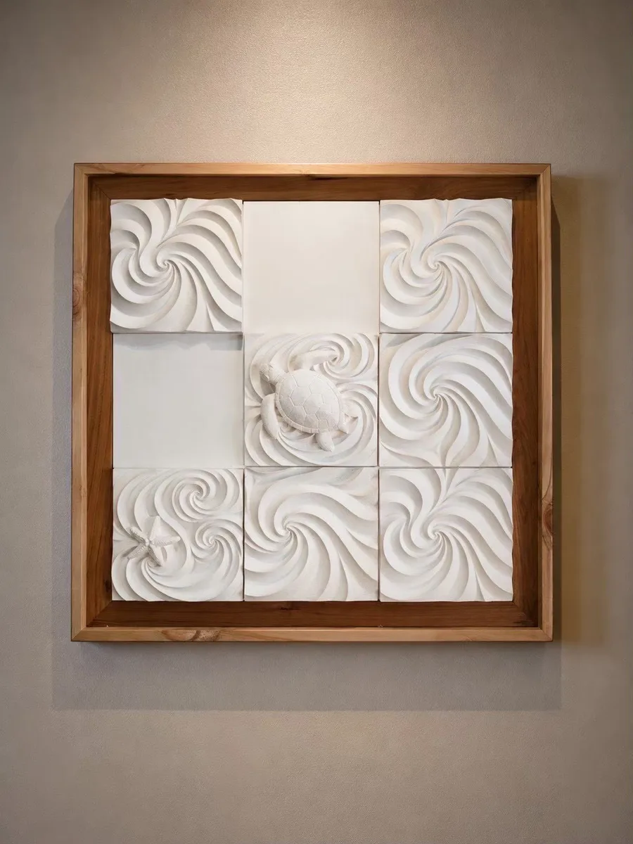 Sea of Love Calm: A turtle and a starfish on swirling waves